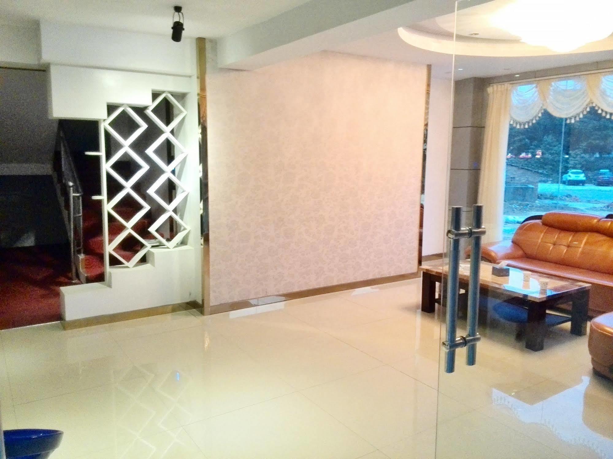 Guilin Tianyi Business Hotel Dış mekan fotoğraf